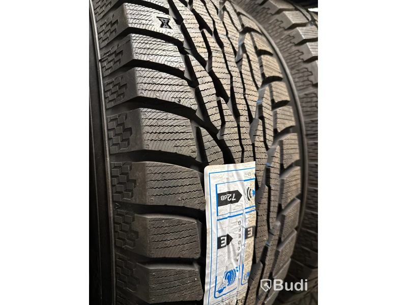 4 st. Vinterhjul, Kumho 215/70R16