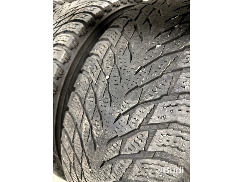 4 st. Vinterhjul, Nokian 255/60R18