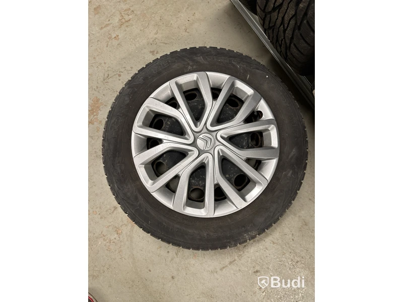 4 st. Vinterhjul, Nokian 205/60R16