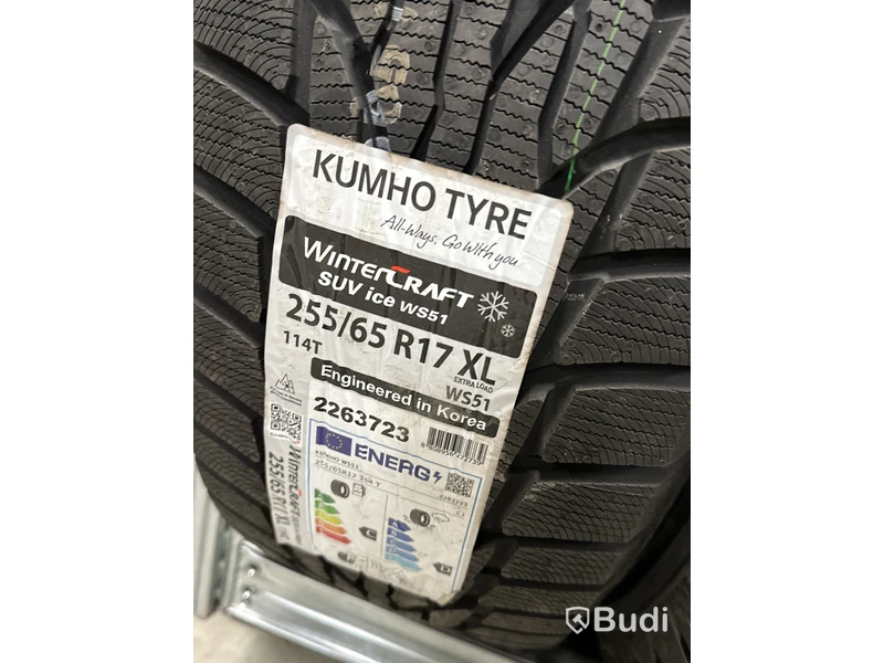 4 st. Vinterhjul, Kumho 255/65R17