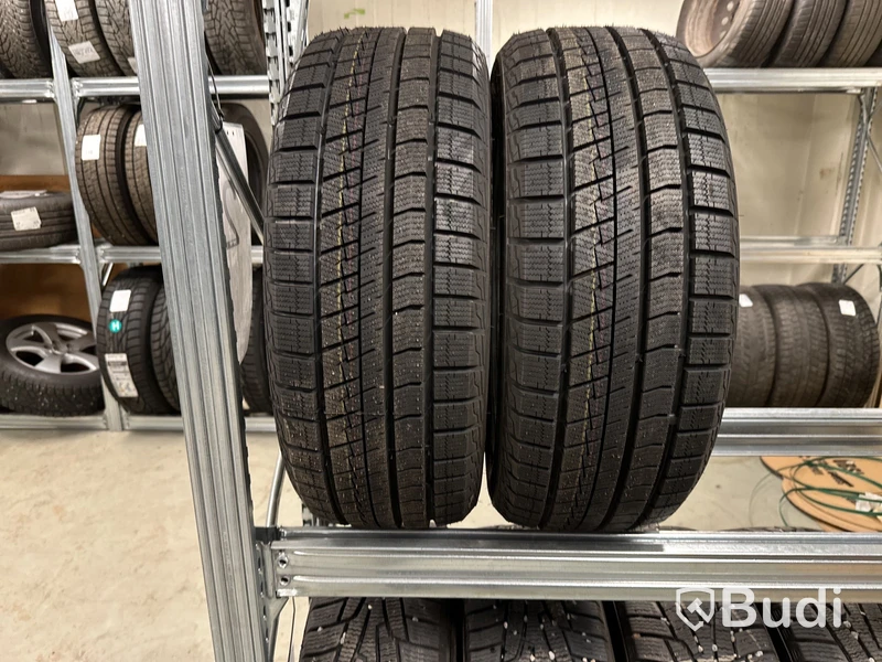 2 st Vinterdäck, Tracmok 205/55R16