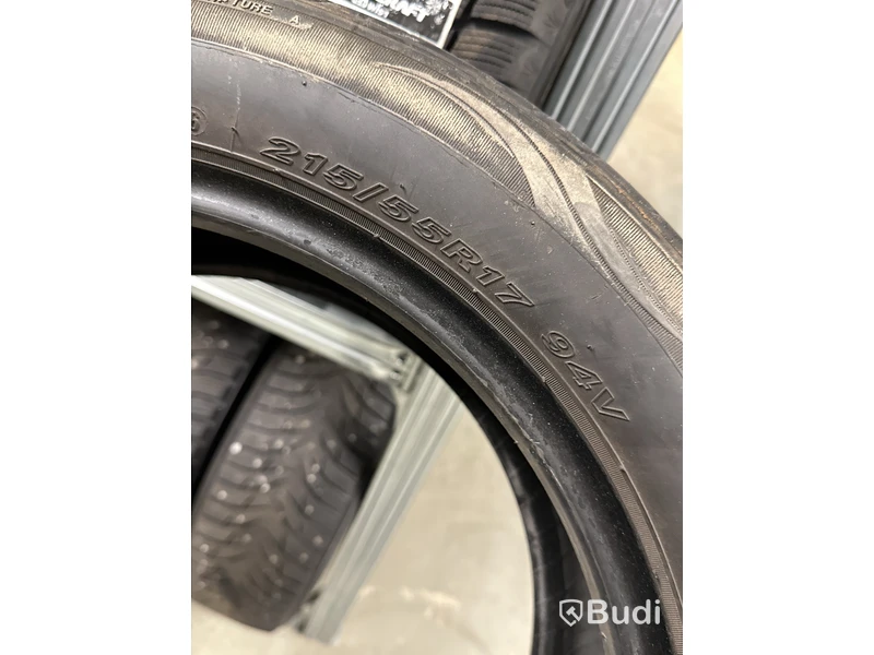 4 st. Sommardäck Nexen 215/55 R17 94V
