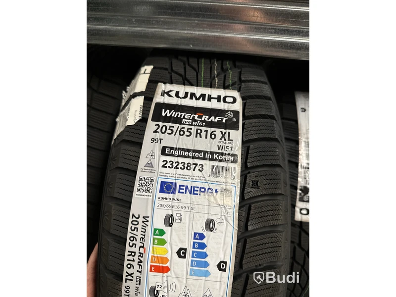 4 st. Vinterhjul Kumho 205/65 R16 XL 99T