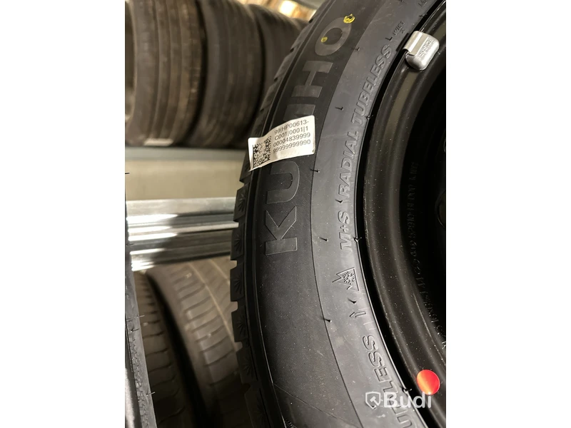 4 st. Vinterhjul Kumho 205/65 R16 XL 99T