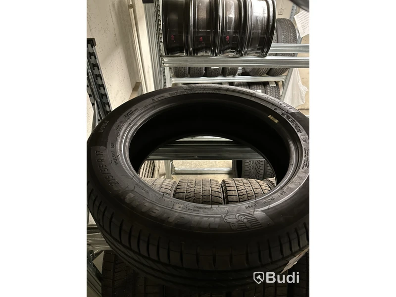 1 st. Sommardäck Michelin 215/55R17 98W