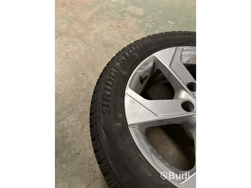 4 st. Vinterhjul Bridgestone 205/55 R16 94T