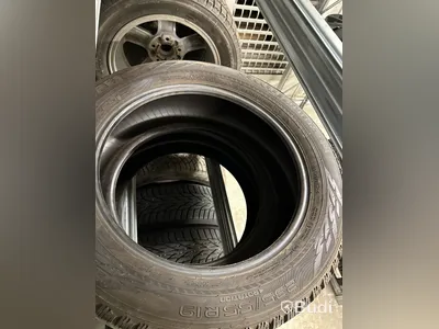 2 st. Däck Nokian tyres hakkapeliitta r3 suv 235/55 R19
