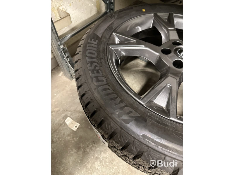 4 st. Vinterhjul Bridgestone 235/55R19 105T