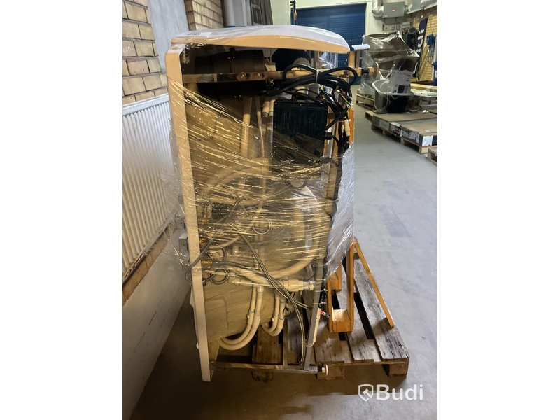 BUBBELBADKAR CAMARGUE ÄLVSBORG EXCLUSIVE 150X150 CM - RESERVDELSOBJEKT/REPARATIONSOBJEKT