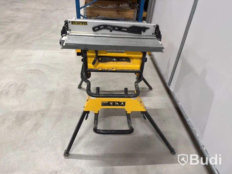 Bordssåg Dewalt DW745