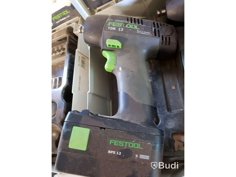 FESTOOL 2ST Skruvdragare TDK 12 OCH C12 med några tillbehör samt laddare och låda