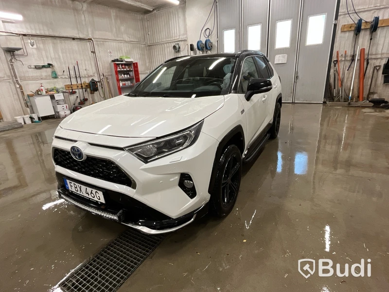 Laddhybrid TOYOTA RAV4 -2020 | EL/BENSIN