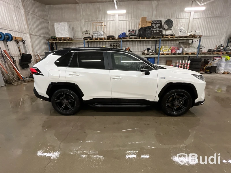 Laddhybrid TOYOTA RAV4 -2020 | EL/BENSIN