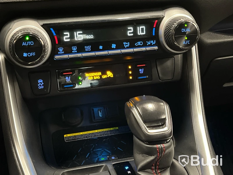 Laddhybrid TOYOTA RAV4 -2020 | EL/BENSIN