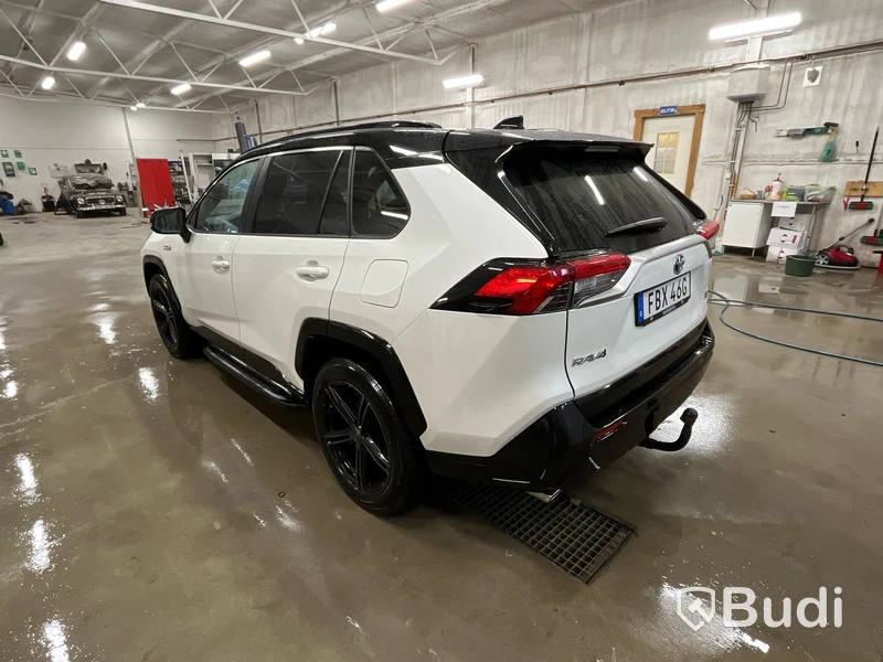 Laddhybrid TOYOTA RAV4 -2020 | EL/BENSIN