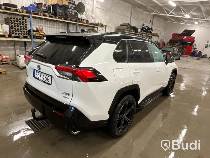 Laddhybrid TOYOTA RAV4 -2020 | EL/BENSIN