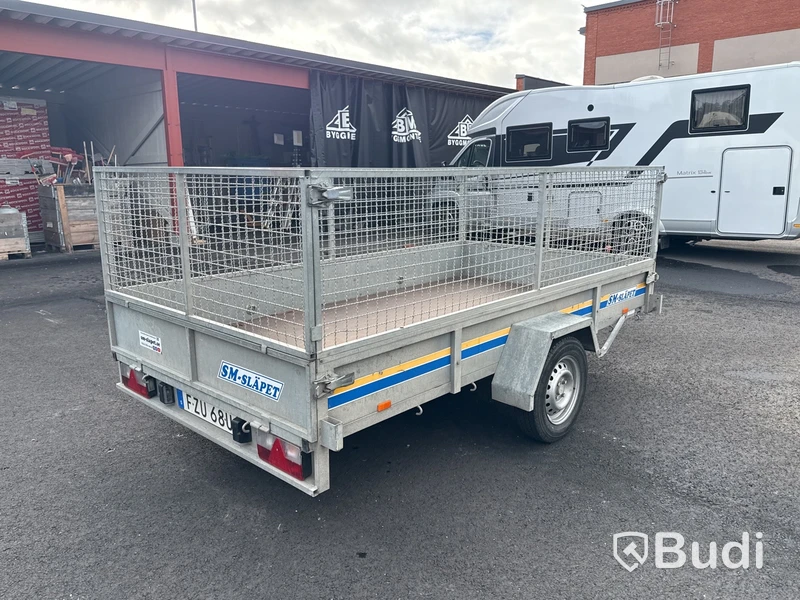 Bromsad gallervagn SM Släpet 300-1 | 750 kg | 2019