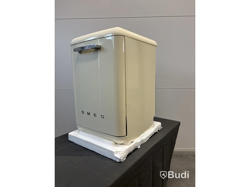 Diskmaskin Smeg Fristående 60 cm 50's Style LVFABCR3