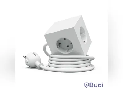 4 st. Grenuttag Avolt Square 1 Opal White. Totalt ord. pris inkl. moms: ca 2800 kr.