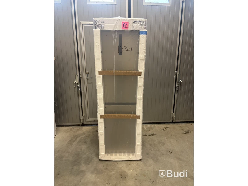 Kombinerad Kyl/Frys Smeg Look som liknar rostfritt stål RC18XDNE