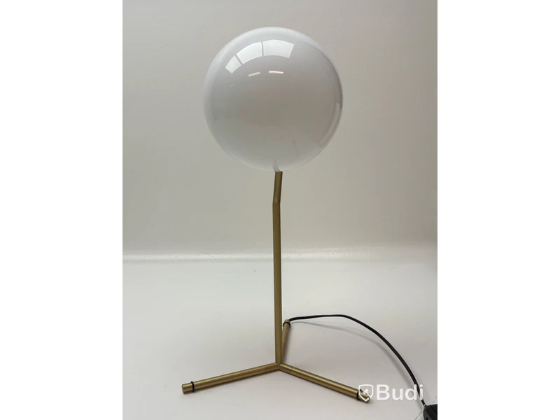 Bordslampa Flos, IC Lights T1 High mässing, Ord. pris inkl. moms: ca 5680 kr