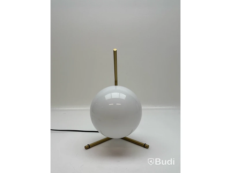 Bordslampa Flos, IC Lights T1 Low mässing, Ord. pris inkl. moms: ca 5680 kr