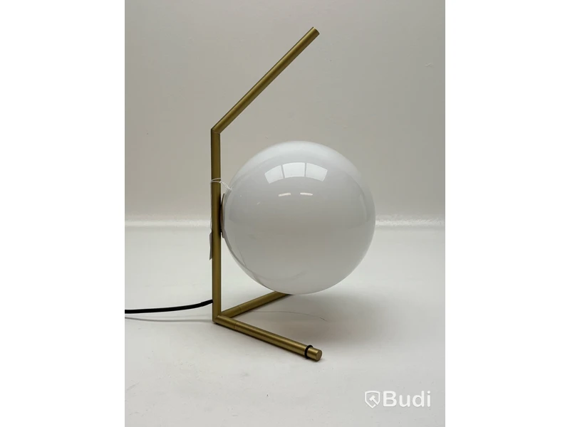 Bordslampa Flos, IC Lights T1 Low mässing, Ord. pris inkl. moms: ca 5680 kr