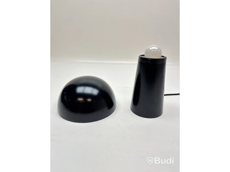 Bordslampa Night Owl FRITZ HANSEN, svart. Ord. pris inkl. moms: ca 2799 kr