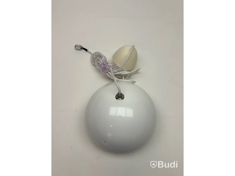 Taklampa &Tradition, Flowerpot VP1 vit, Ord. pris inkl. moms: ca 2680 kr