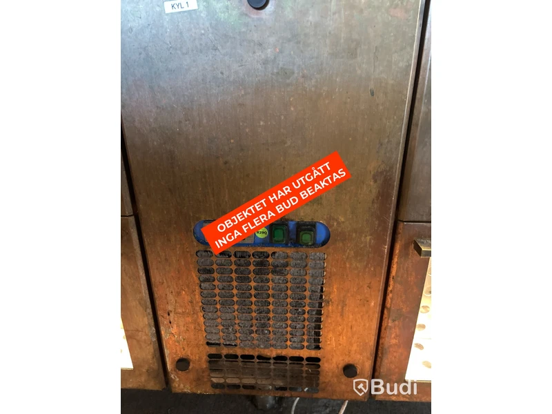 Kyldisk med 8 st. lådor