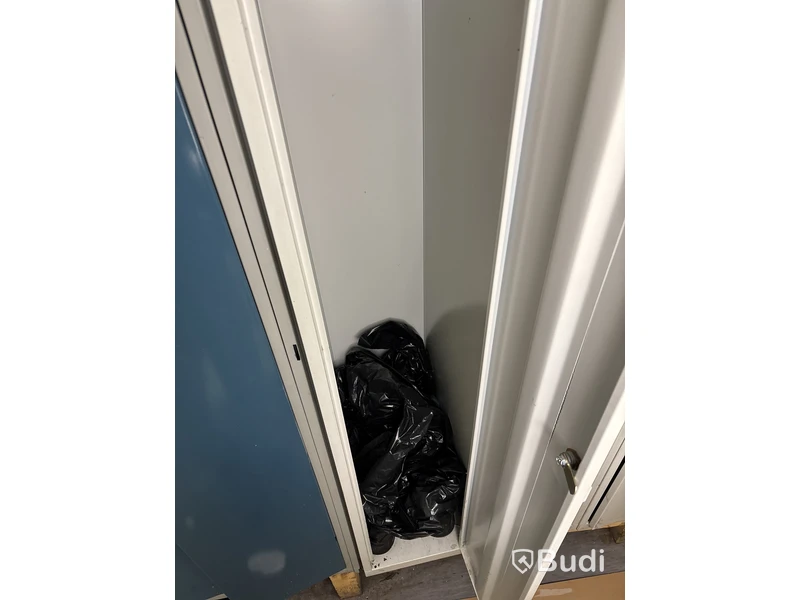 6 st. Omklädningsskåp