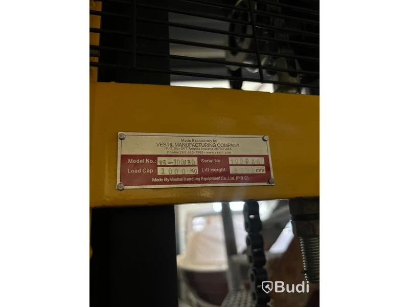 Ledstaplare Veshai WS-100/30, lyfthöjd 3 m, batterier dåliga.