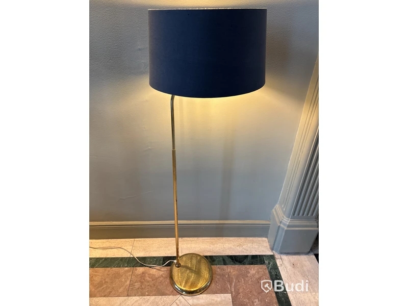 Golvlampa