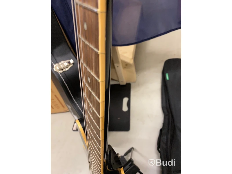 Elgitarr Gibson ES-335 Dot, BC, Ca 1992, saknar ett volymvred gigbag medföljer