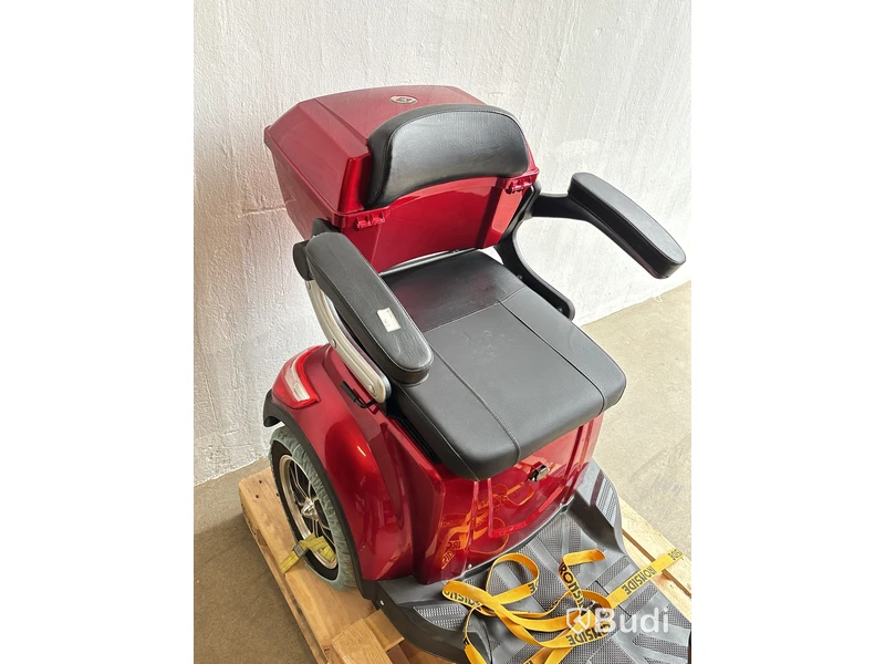 Promenadscooter, röd/svart - RESERVDELSOBJEKT