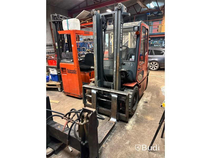 Desta 3,5 t dieseltruck ifrån 2002