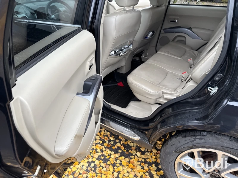 Citroën C-Crosser 2.2 HDi (156hk) -2008