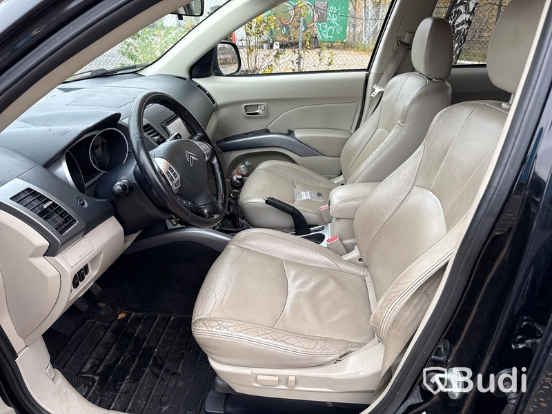 Citroën C-Crosser 2.2 HDi (156hk) -2008