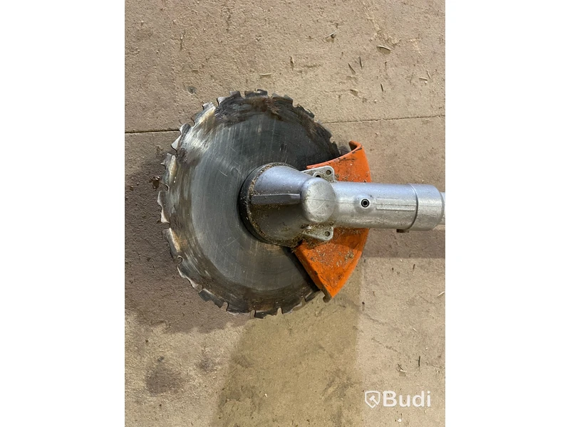 2 st Stihl, röjsåg och häcksax, Startar ej