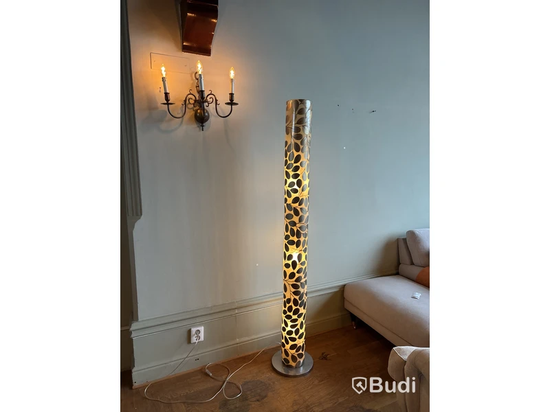 Golvlampa