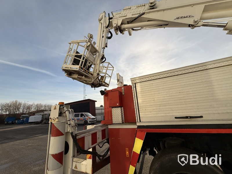 Brandbil med stege DAF CF 75.310