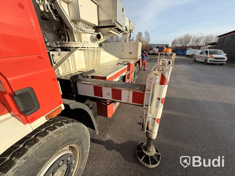 Brandbil med stege DAF CF 75.310