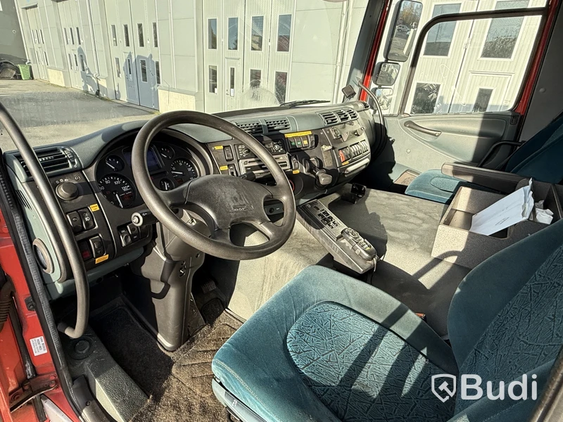 Brandbil med stege DAF CF 75.310