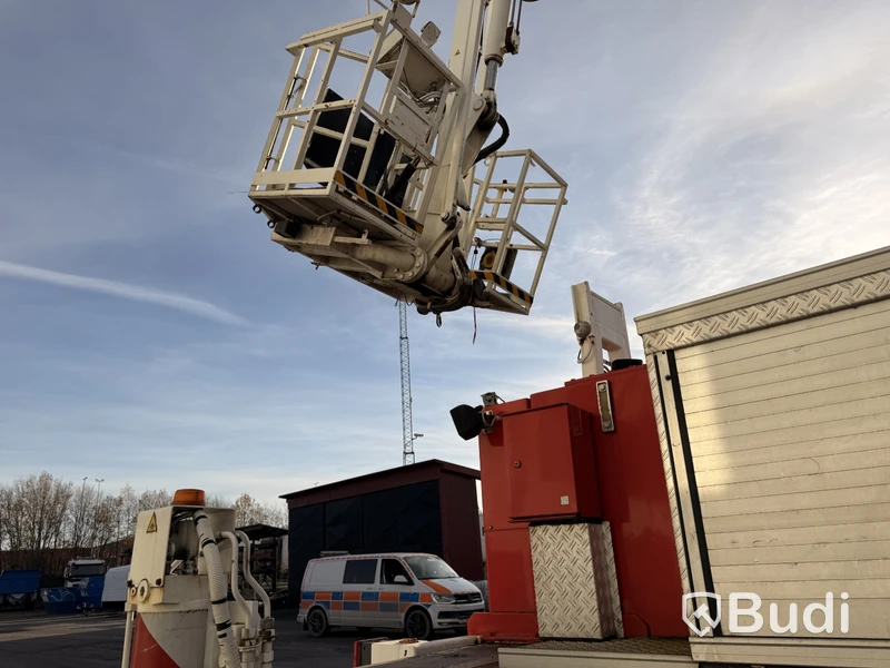 Brandbil med stege DAF CF 75.310