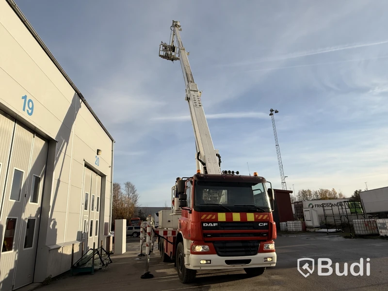 Brandbil med stege DAF CF 75.310