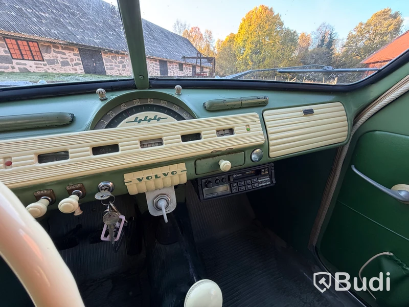 Volvo PV-444 -1947 | Första årsmodellen