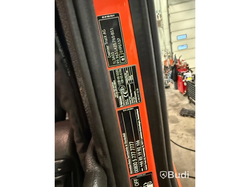Lastväxlare Mercedes-Benz Arocs -2022 | JOAB | Plogutrustad