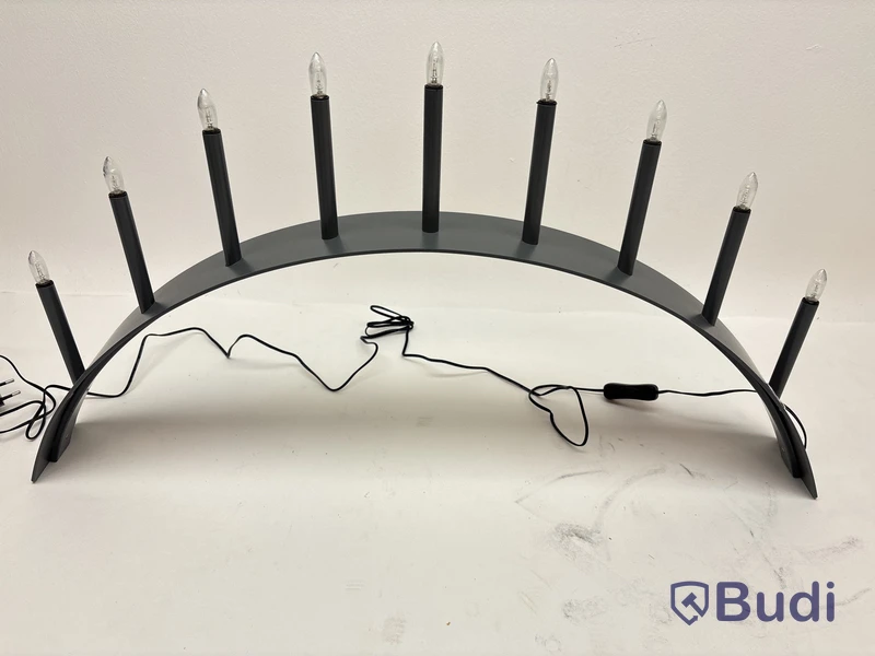 Adventsljusstake SMD Design, Spica bow grå. Ord. pris inkl. moms: ca 3275 kr.