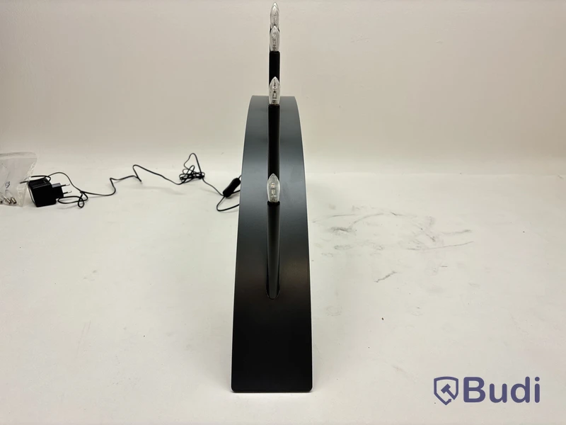 Adventsljusstake SMD Design, Spica bow grå. Ord. pris inkl. moms: ca 3275 kr.
