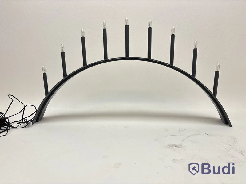 Adventsljusstake SMD Design, Spica bow grå. Ord. pris inkl. moms: ca 3275 kr.